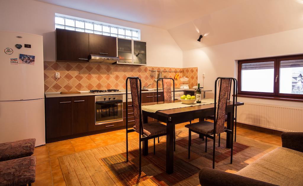 Villa Townhouse 36 Sibiu Buitenkant foto